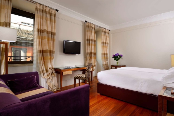 UNAHOTELS Decò Roma